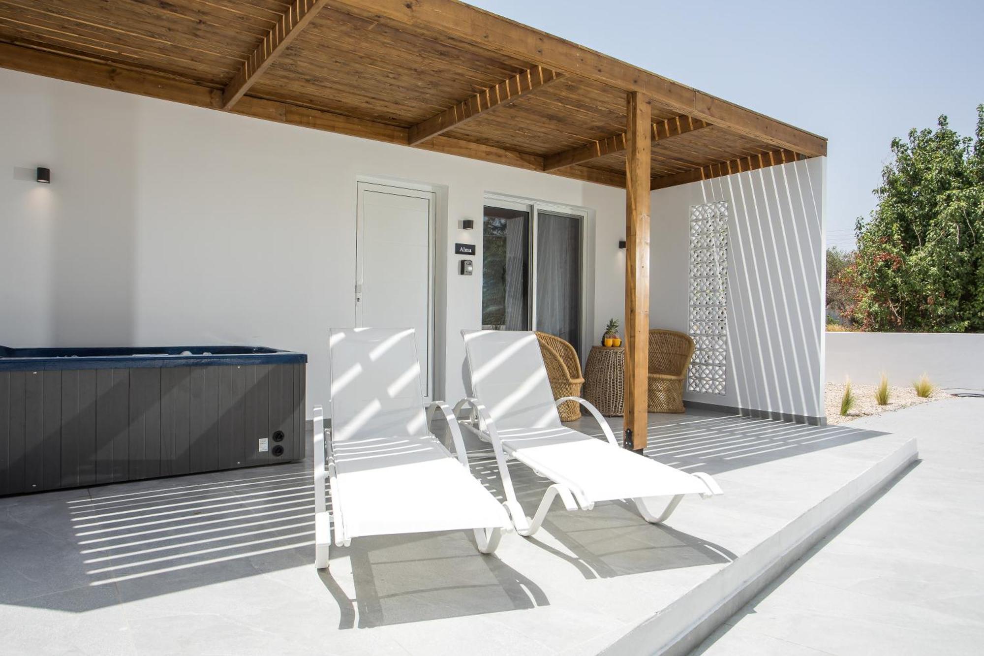 Calma Luxury Studios & Suites Faliraki Exterior foto
